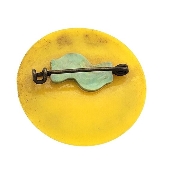 Vintage 1966 Canaseraga Rod & Gun Club Pinback Badge Native American Chief 1.75" - Picture 2 of 2